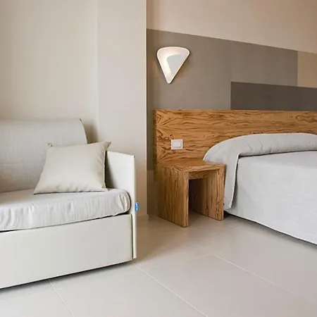 Hotel La 4*