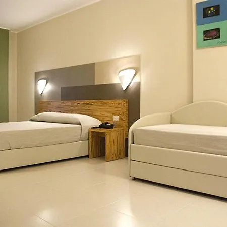 Szálloda Gg77 La 4*